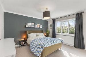 Photo 27- click for photo gallery